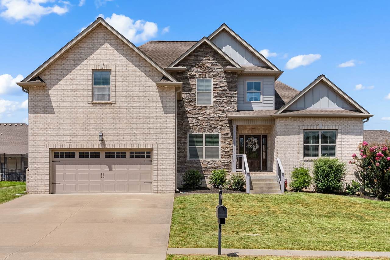 1021 Chagford Dr - Photo 1