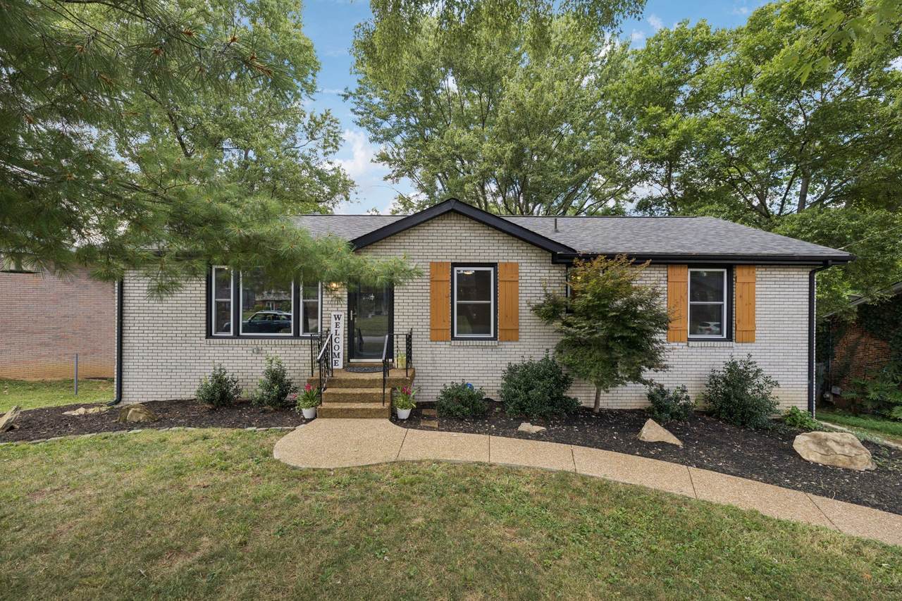 612 Roxanne Dr - Photo 1