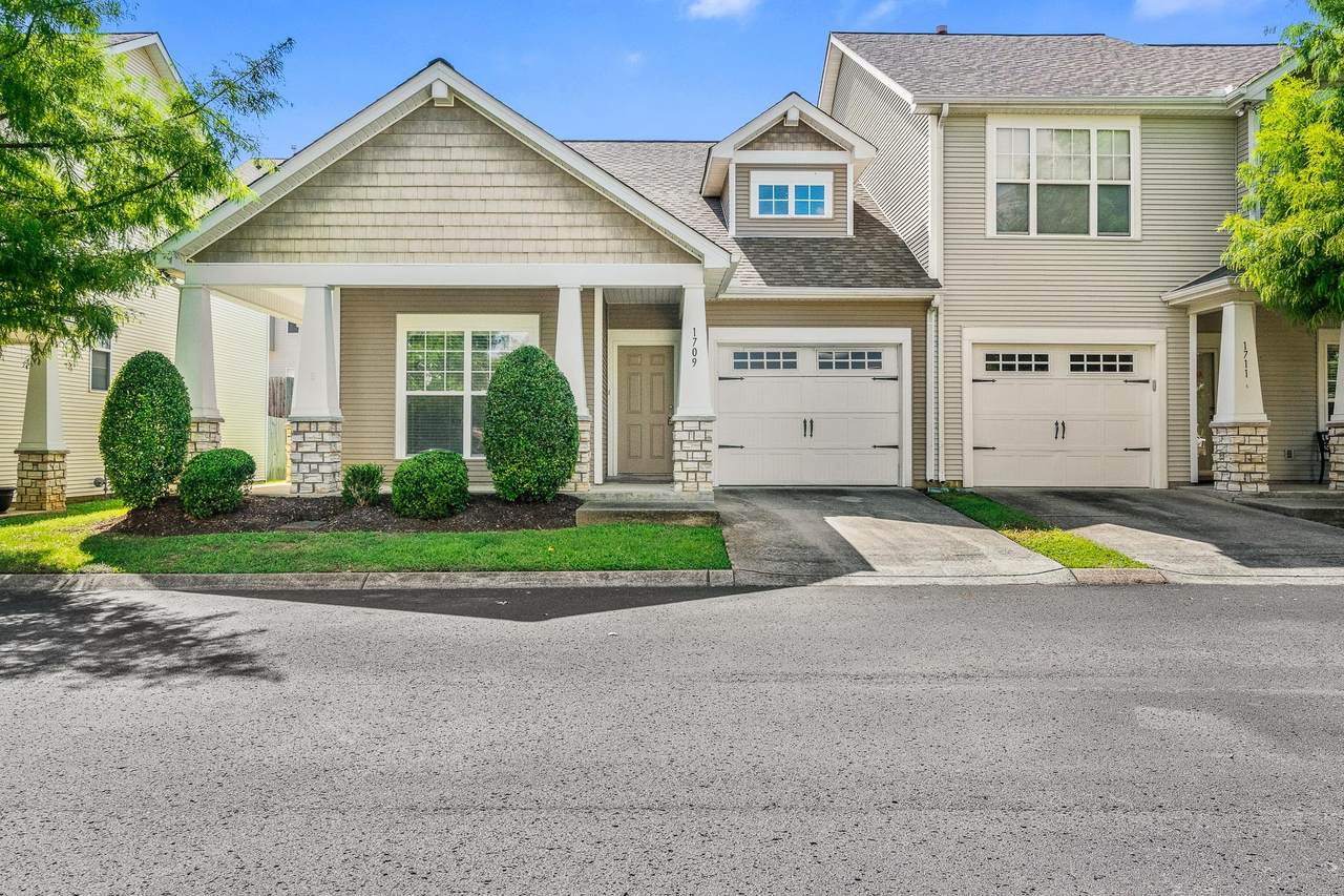 1709 Lincoya Bay Dr - Photo 1