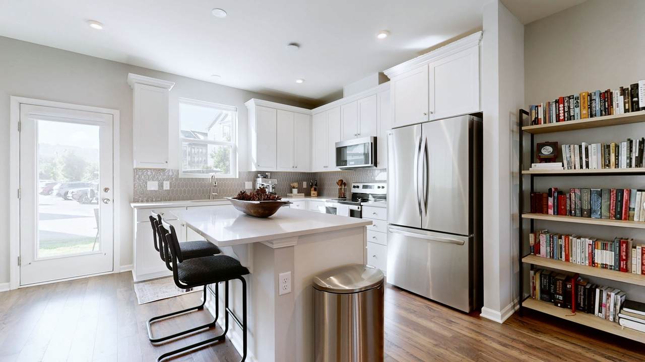 615 Old Hickory Blvd - Photo 1