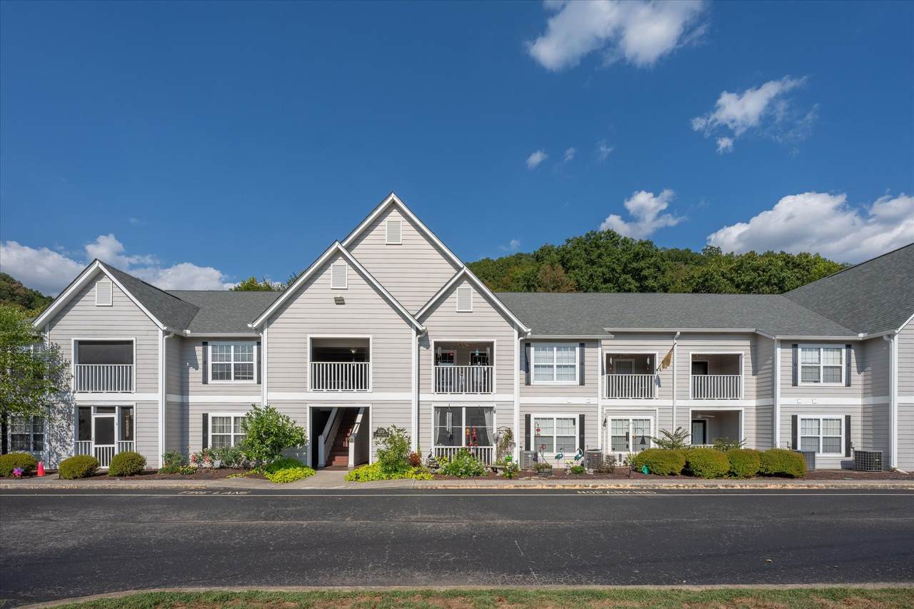 1379 Highway 12 - Photo 1