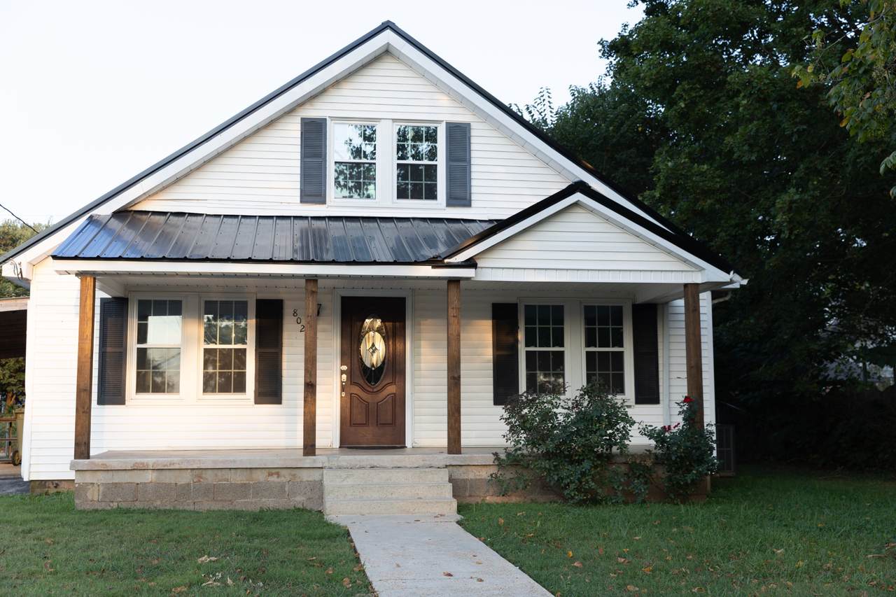 802 Mahr Ave - Photo 1