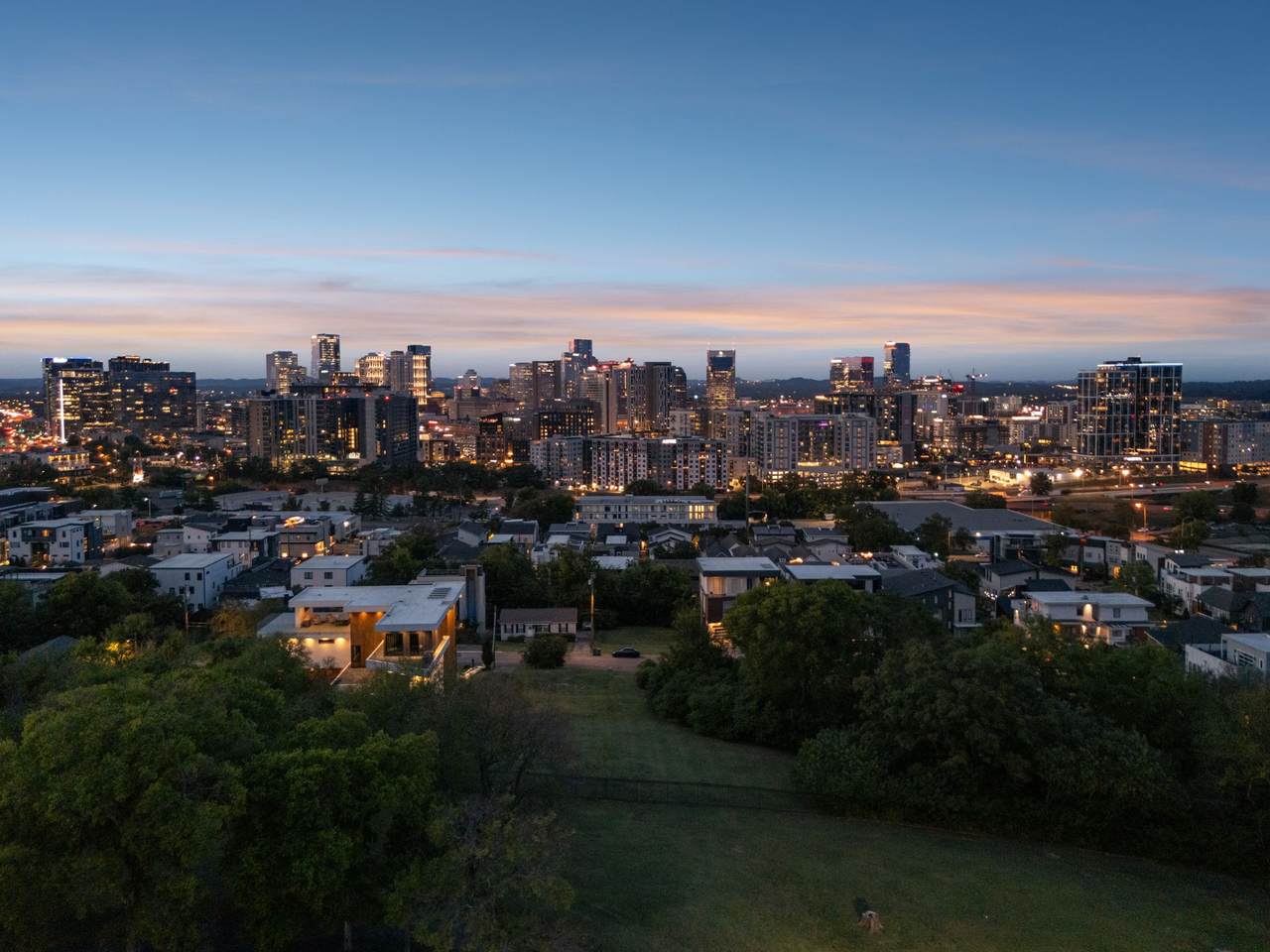 921 Archer St - Photo 1