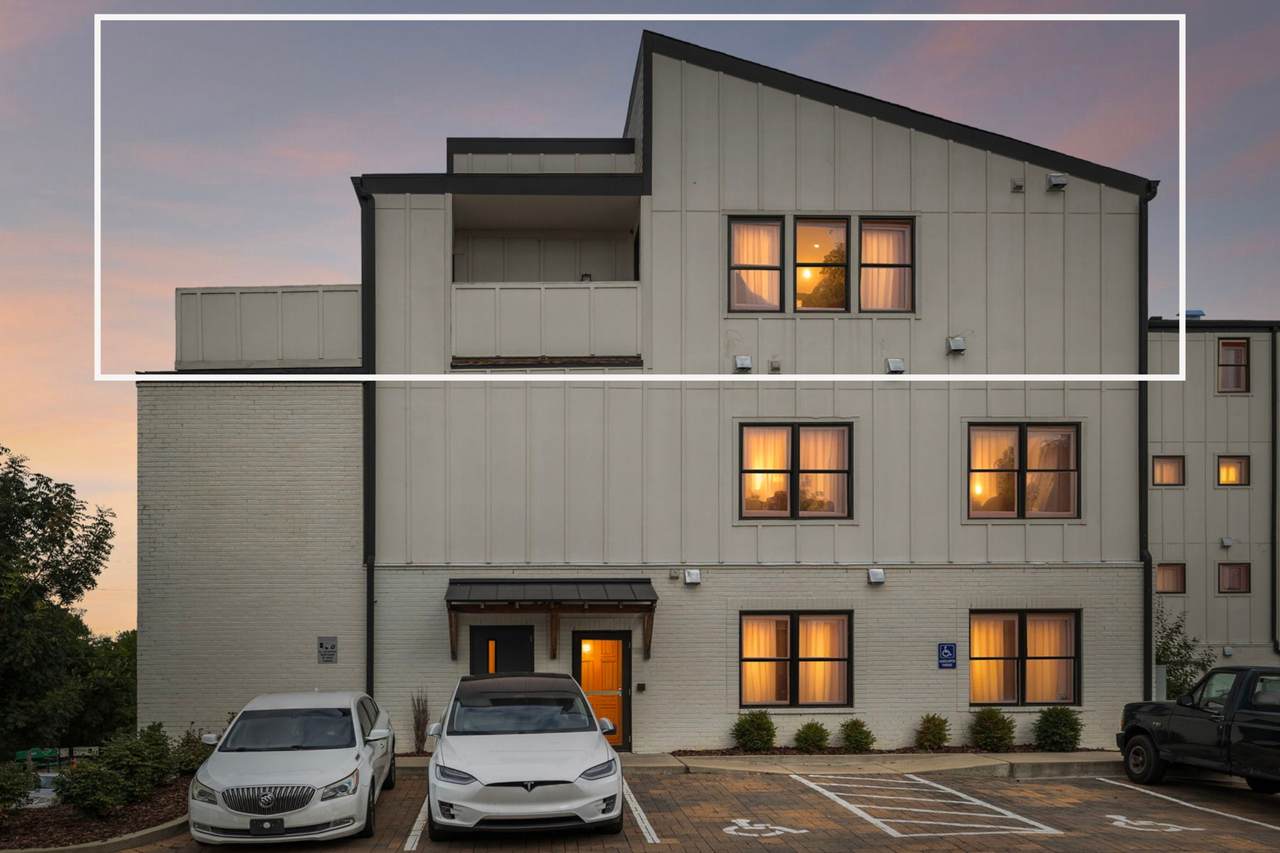 4405 Kentucky Ave - Photo 1