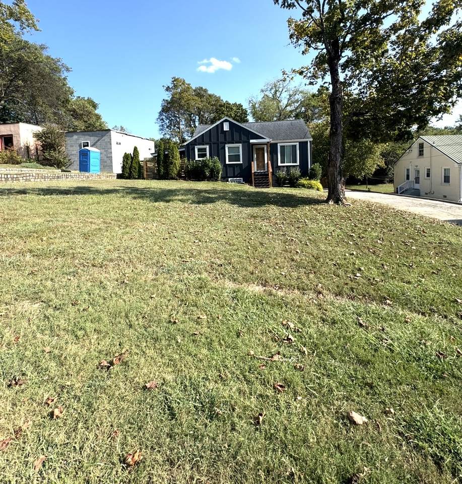 2712 Bobby Ave - Photo 1