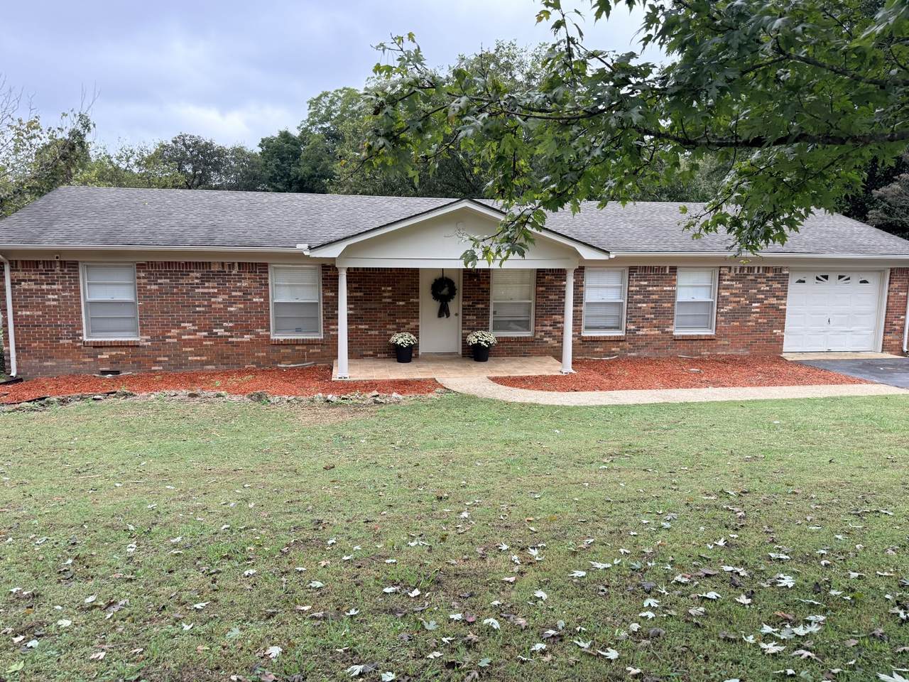 118 Sunset Dr - Photo 1