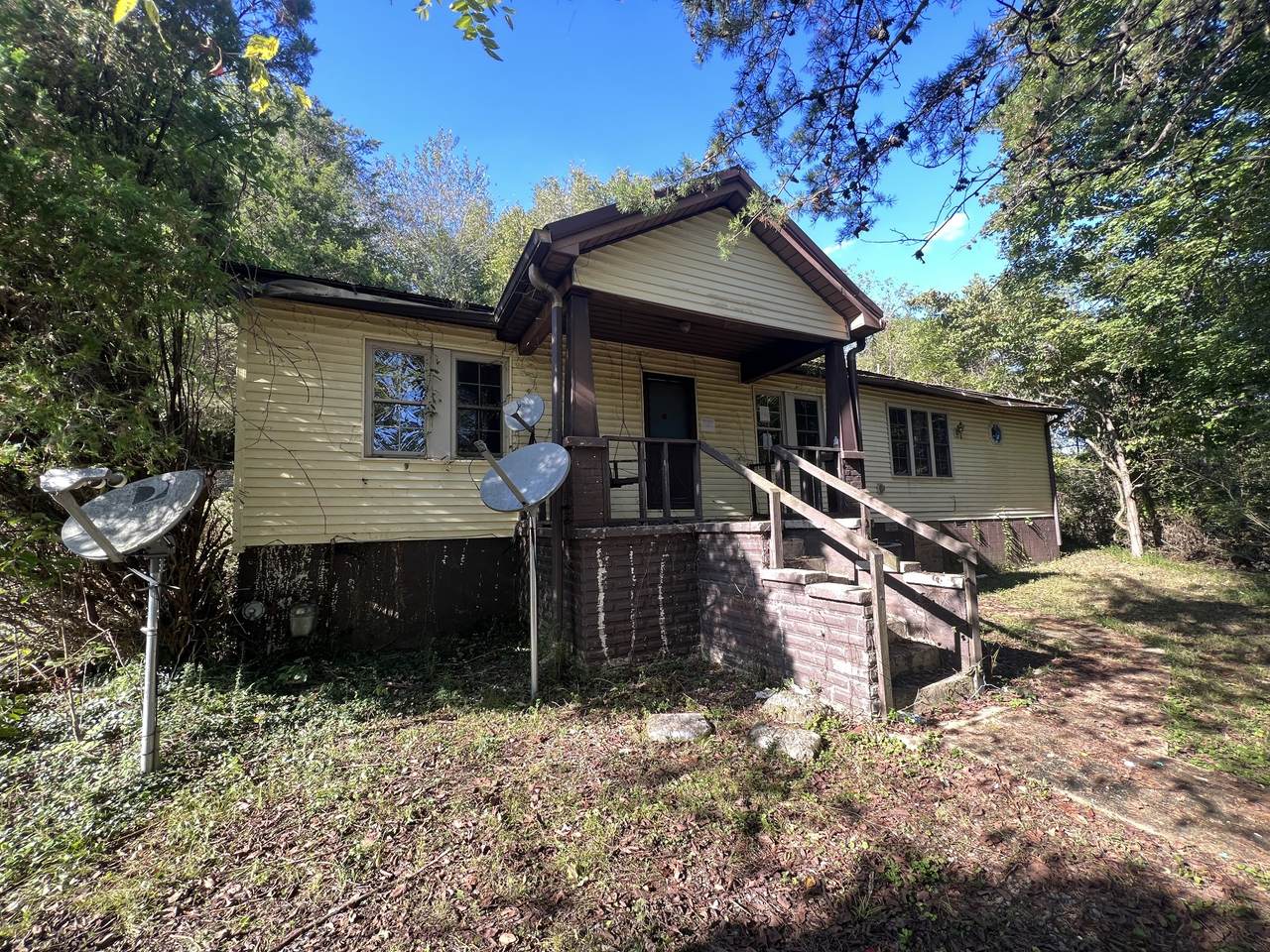 110 N Church St - Photo 1