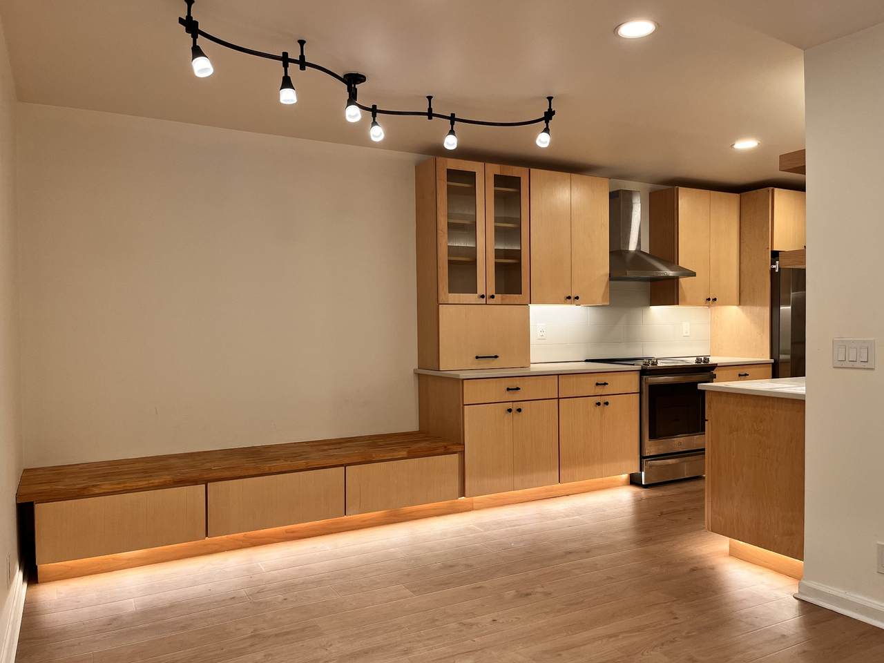 163 Brooke Castle Dr - Photo 1