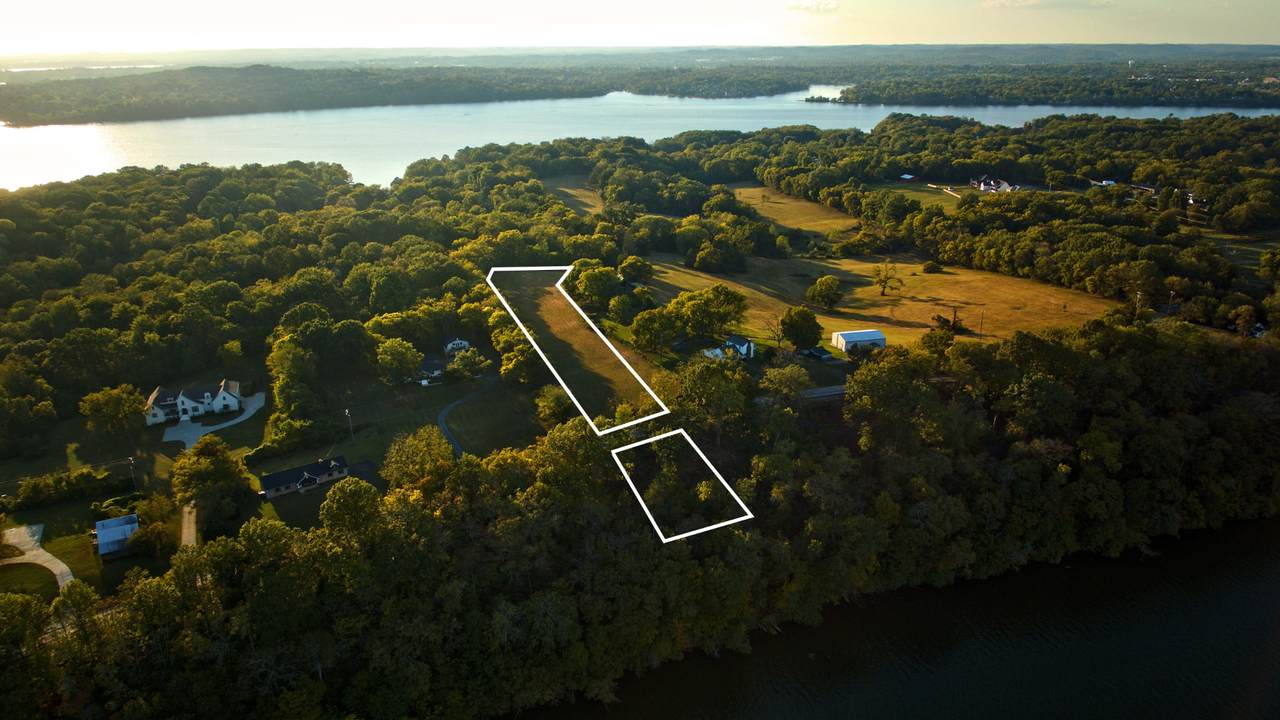 1 Saundersville Ferry Rd - Photo 1