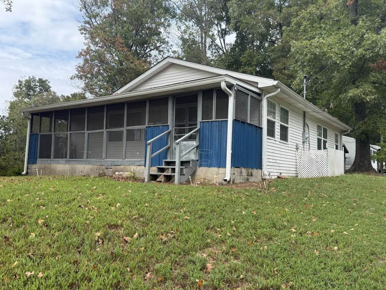 83 Calhoun Avenue - Photo 1