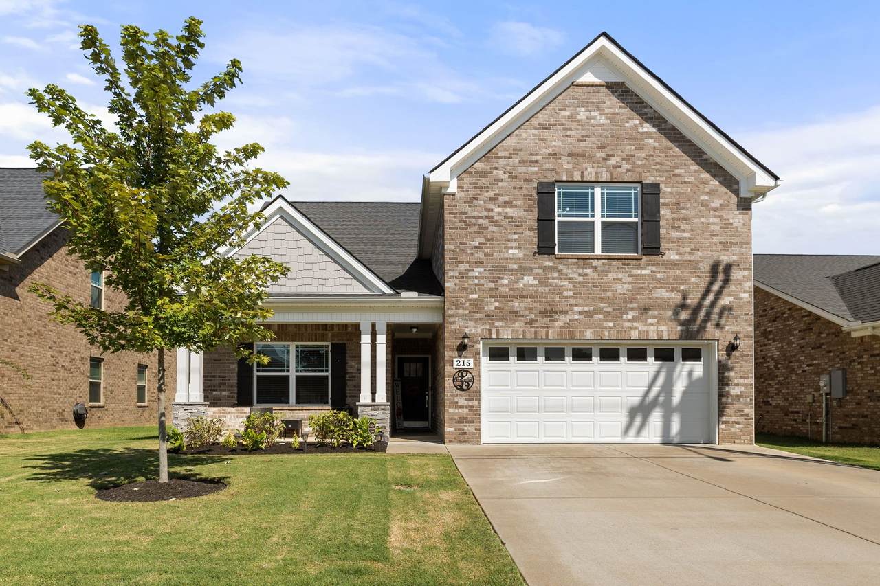 215 Thorpe Dr - Photo 1