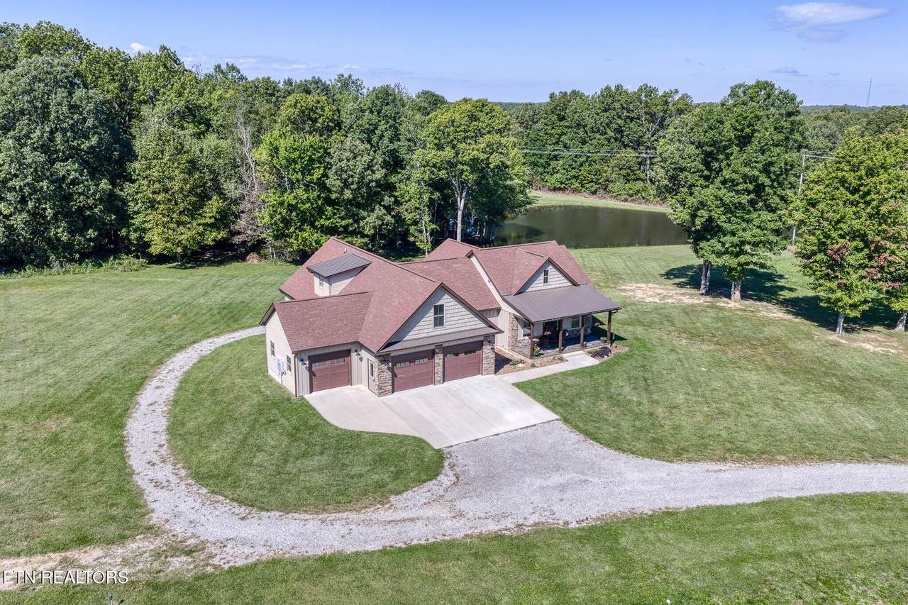 804 Linder Loop - Photo 1