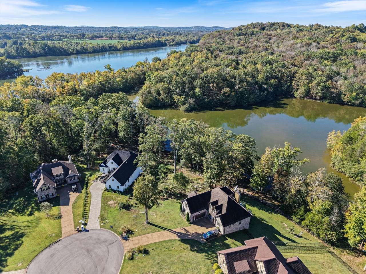 403 Zephyr Cv - Photo 1