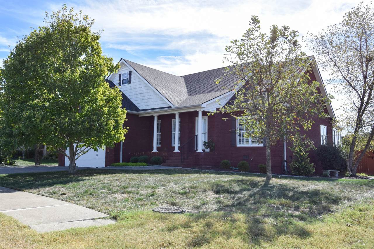 185 Stanley Dr - Photo 1