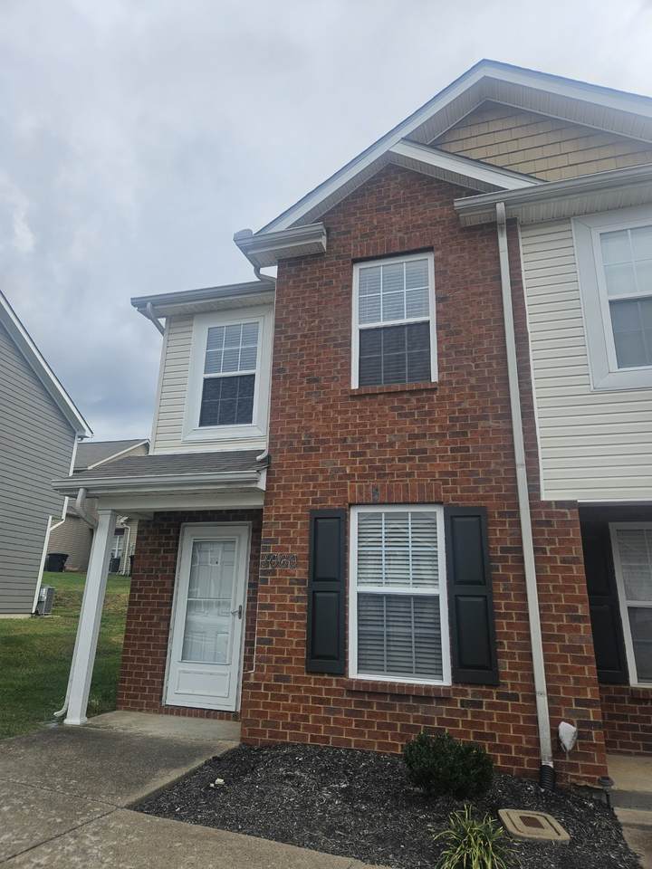 1060 Arlene Dr - Photo 1