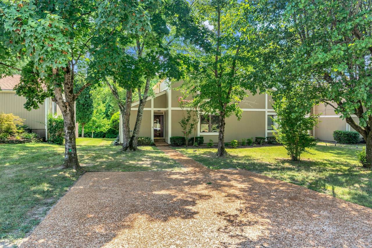 819 Todd Preis Dr - Photo 1