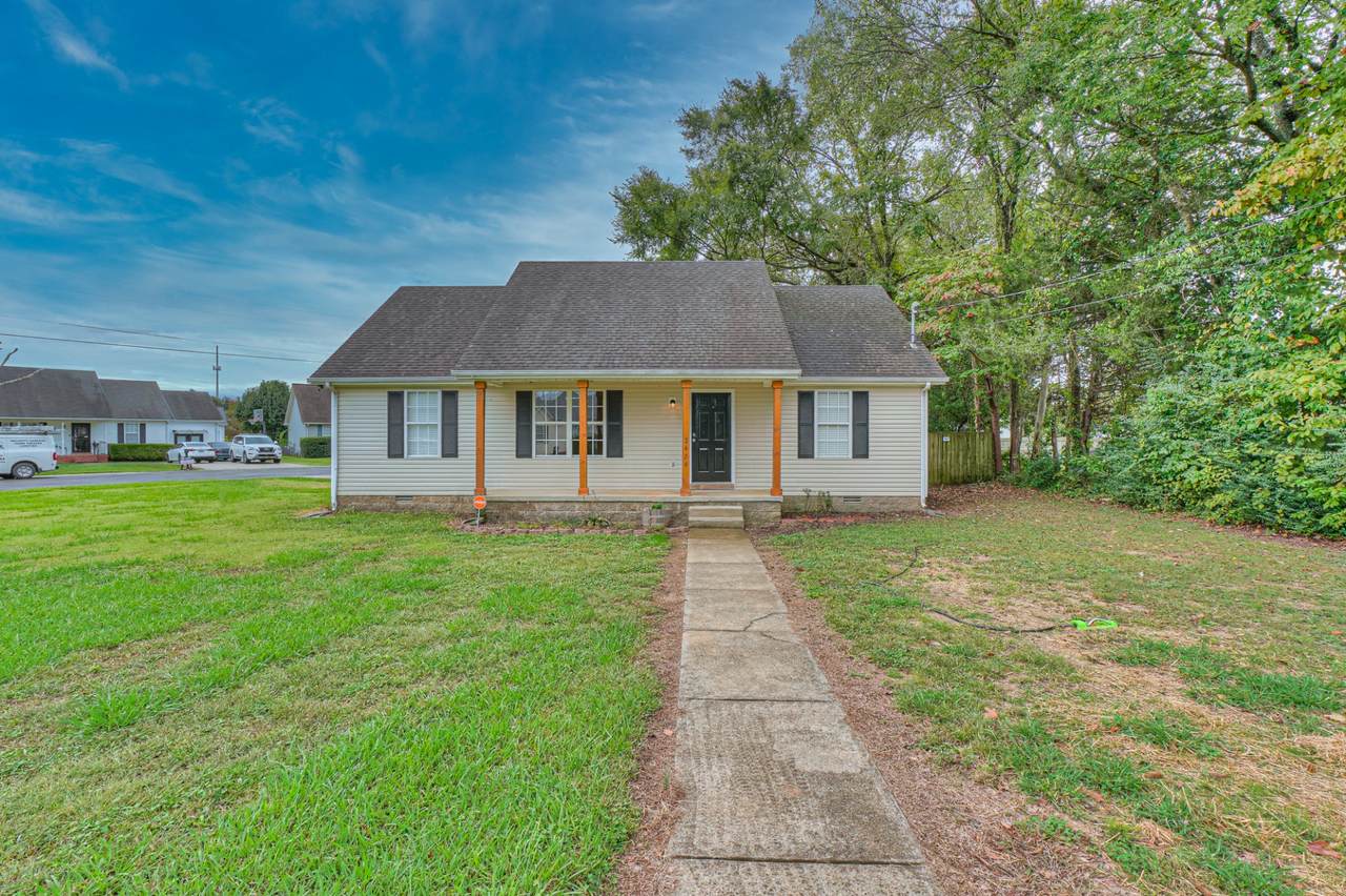 2426 Floyd Ave - Photo 1