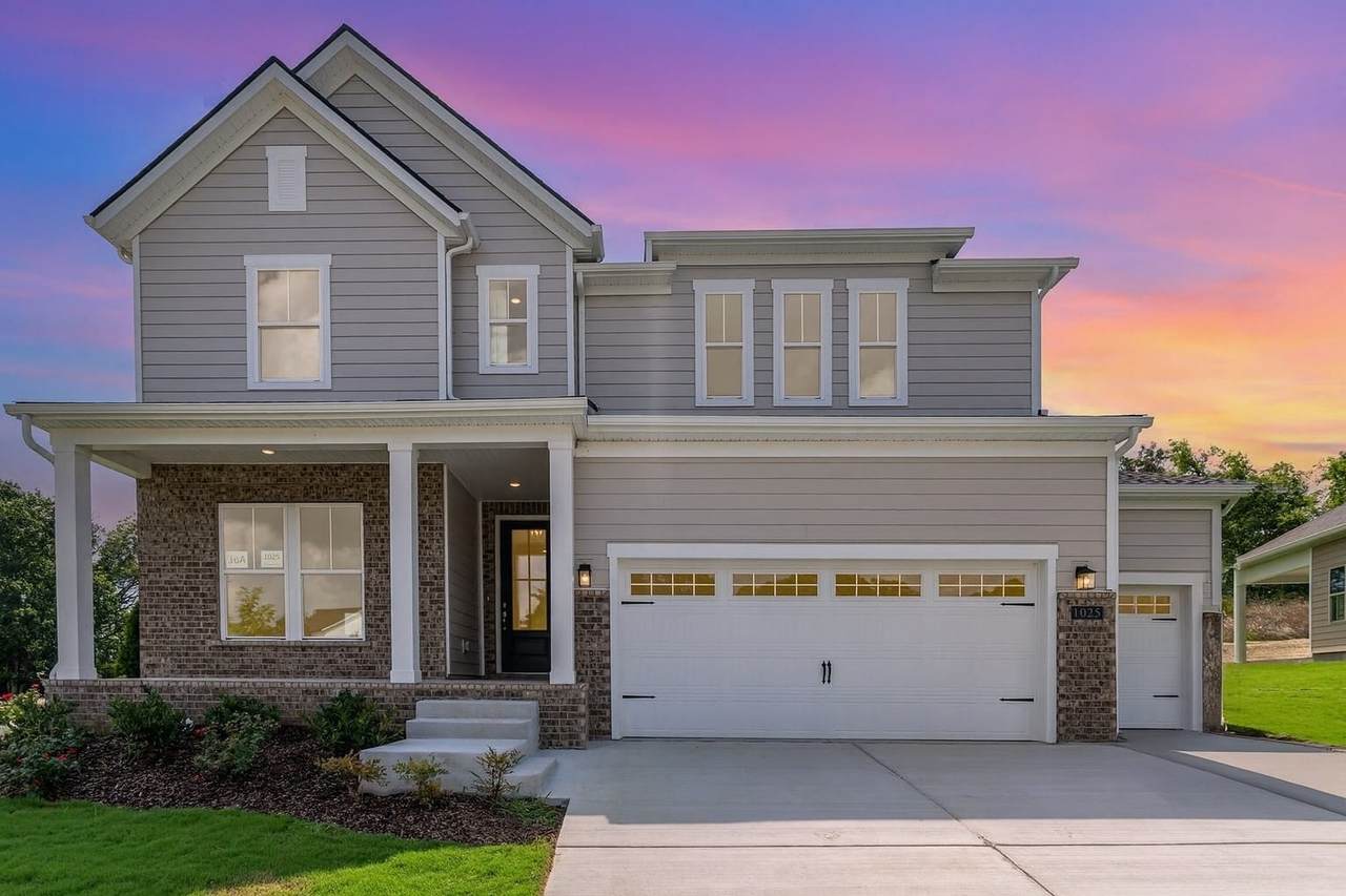 1025 Riverview Run - Photo 1