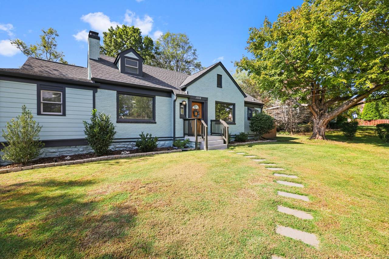 1308 Riverwood Dr - Photo 1