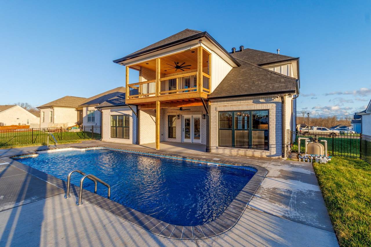 422 Lowline Dr - Photo 1