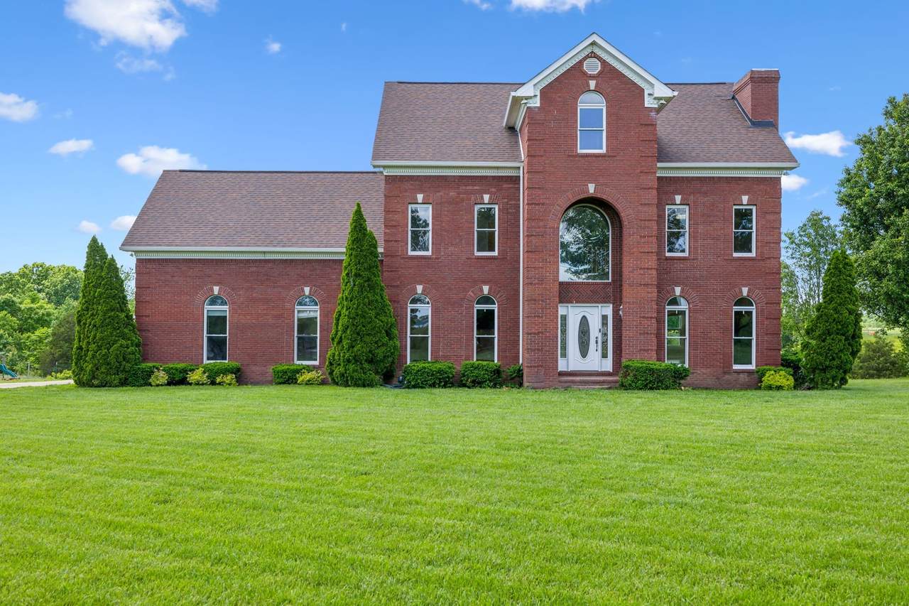 122 Windcrest Dr - Photo 1