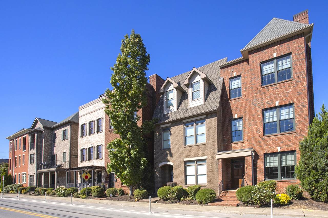 410 Garfield St - Photo 1