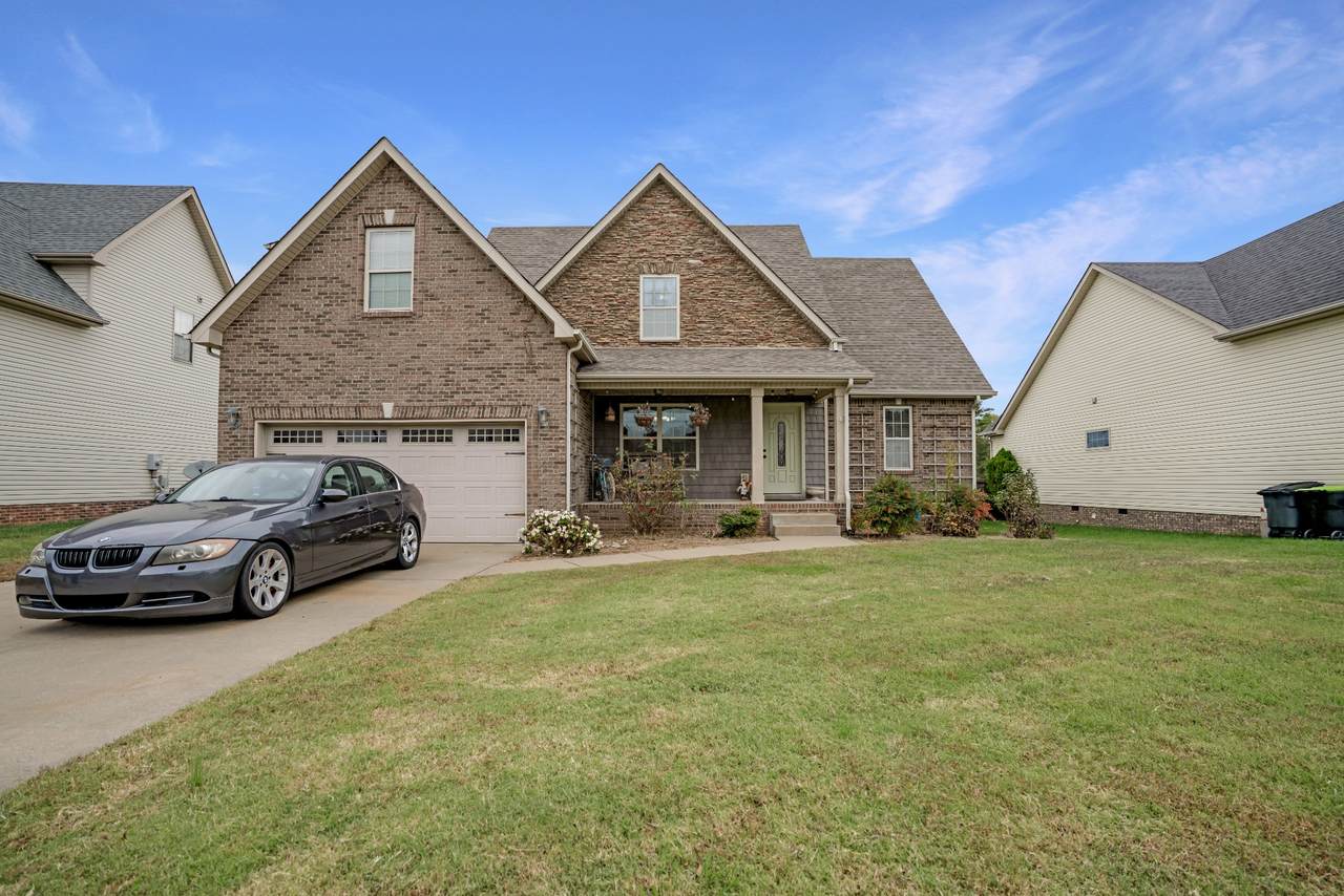 304 Abeline Dr - Photo 1