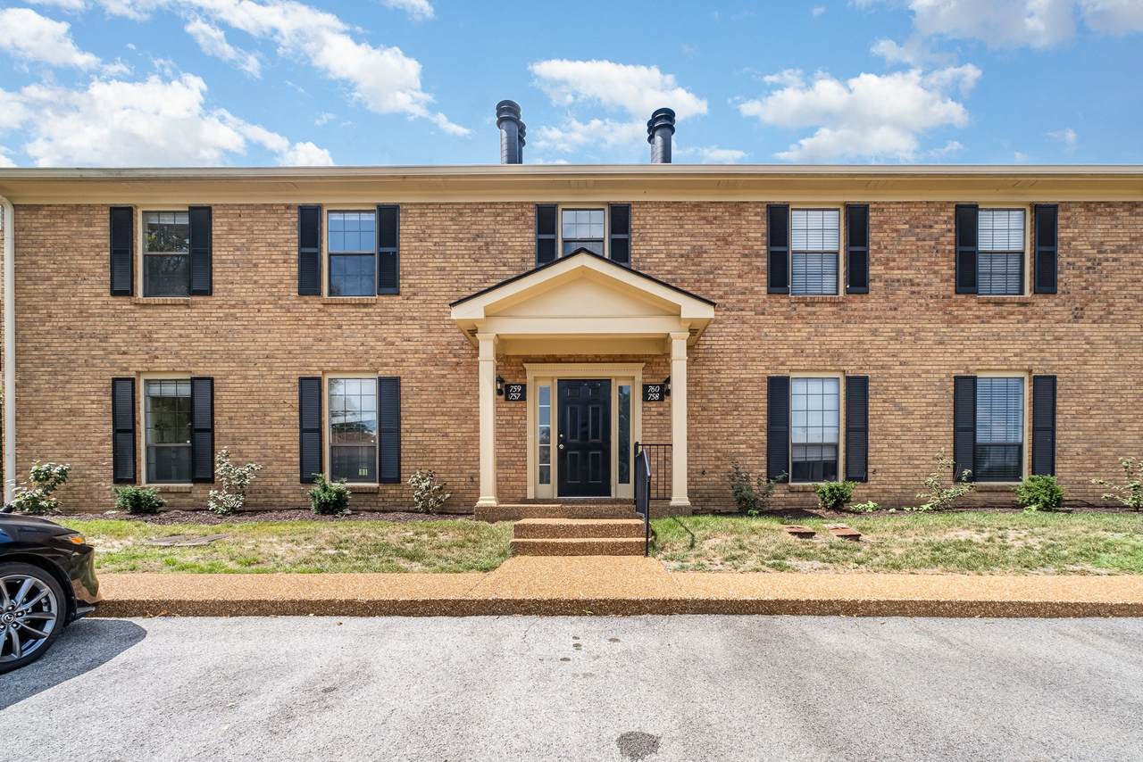 757 Fox Ridge Dr - Photo 1