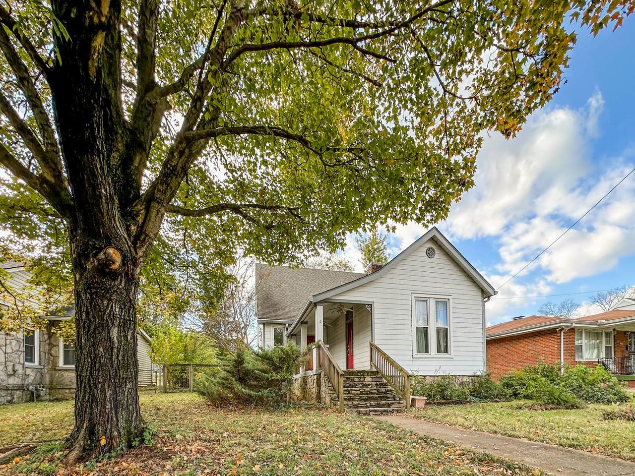 1020 N 7th St - Photo 1