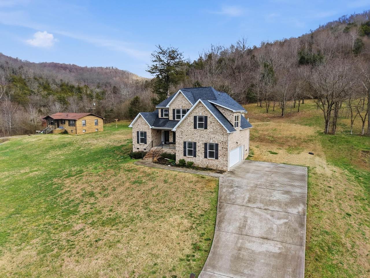 https://bt-photos.global.ssl.fastly.net/nashville/1280_boomver_2_RTC3035159-1.jpg