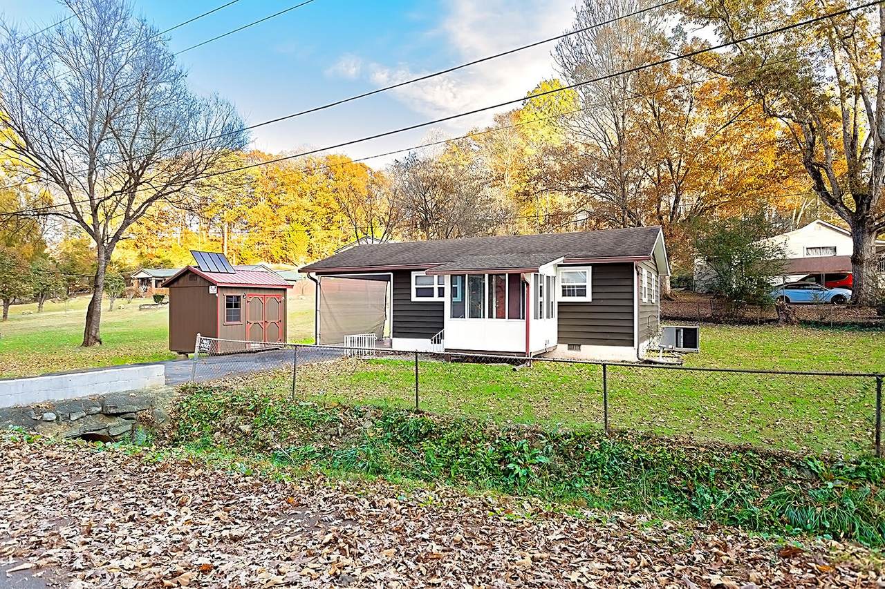 1715 Mcdonald Lane - Photo 1