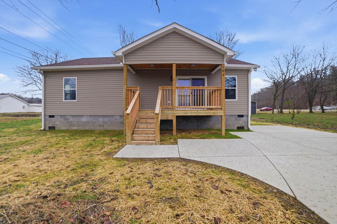 104 Fairground Dr - Photo 1