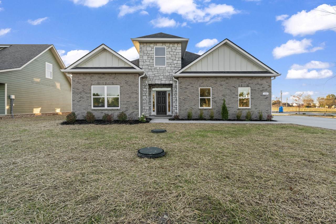 1522 Goblet Dr - Photo 1