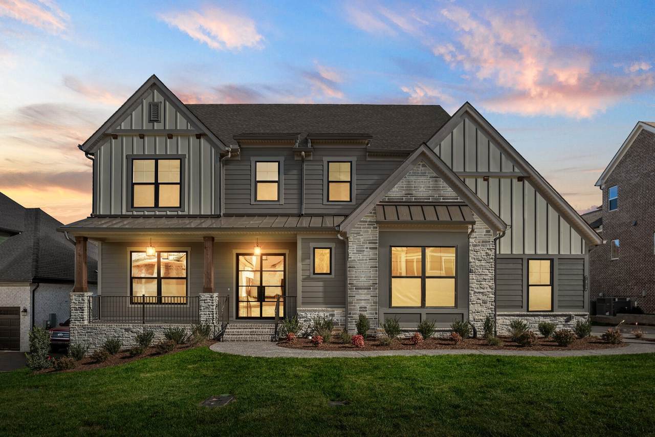 7412 Leelee Drive - Photo 1