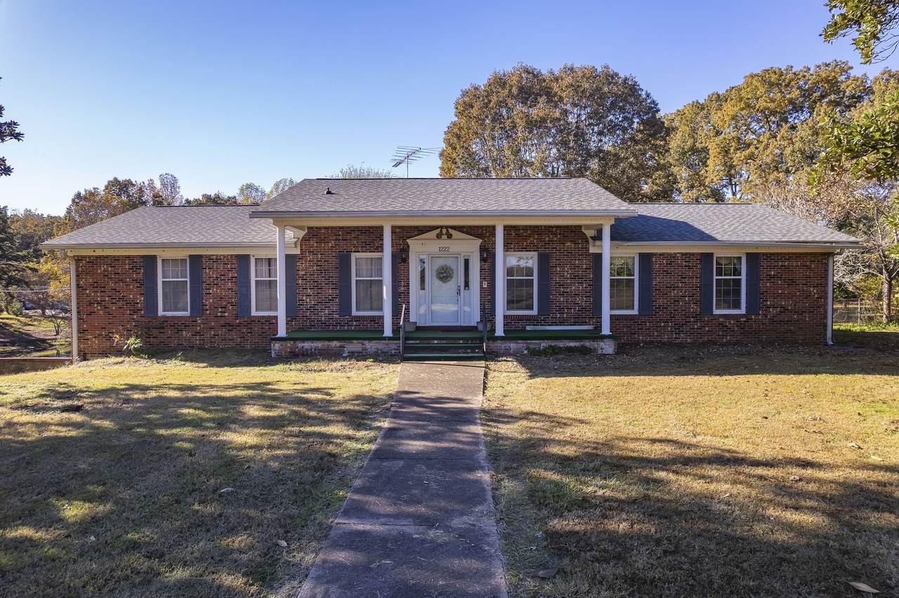 1222 Highway 18 - Photo 1