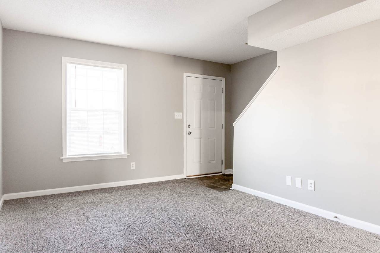 1650 Baltimore Dr - Photo 1