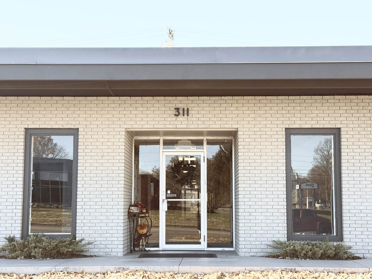 311 N Jackson St Unit 4 - Photo 1
