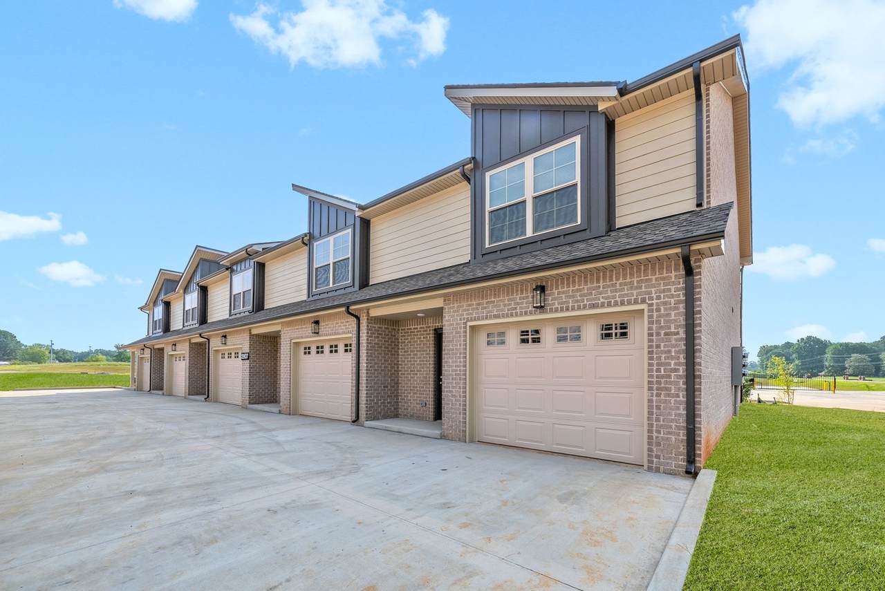 2907 Ashland City Rd - Photo 1