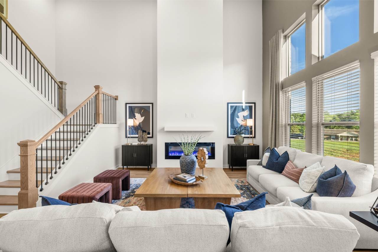 720 Heathview Court - Photo 1