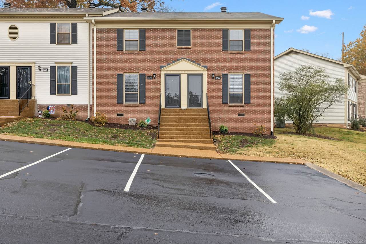 5720 Stone Brook Dr - Photo 1