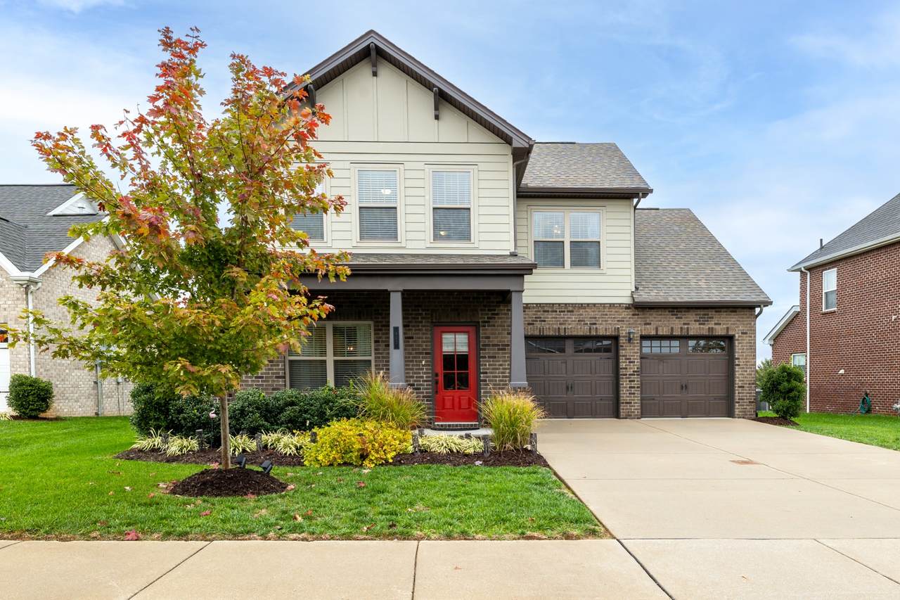 427 Rangeland Rd - Photo 1