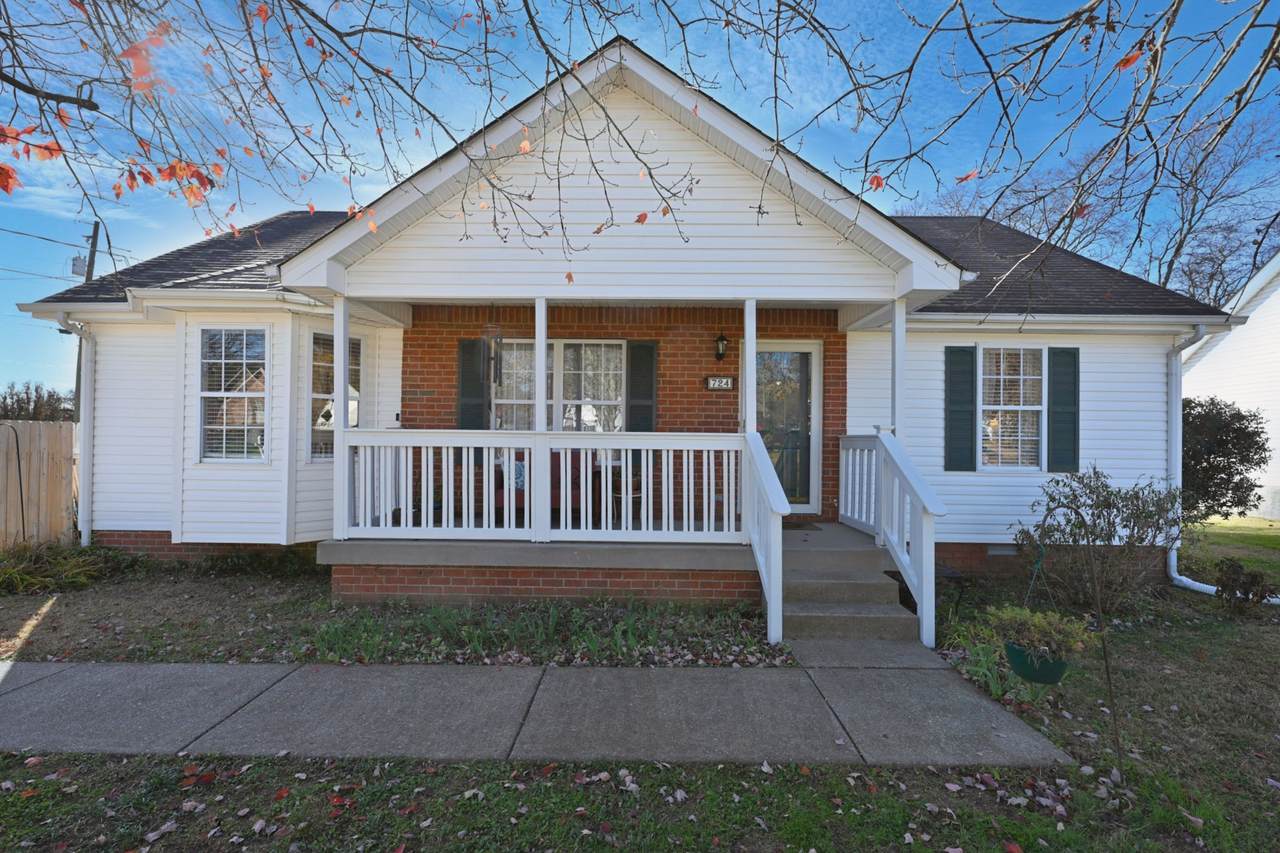 724 Charlie Gann Rd - Photo 1