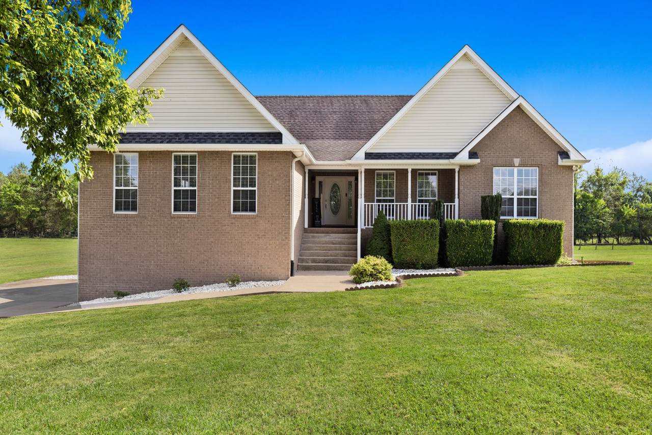 1014 Somerville Dr - Photo 1