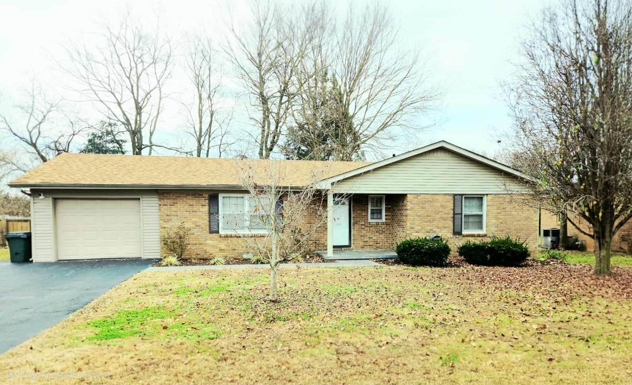 415 Linda Dr - Photo 1