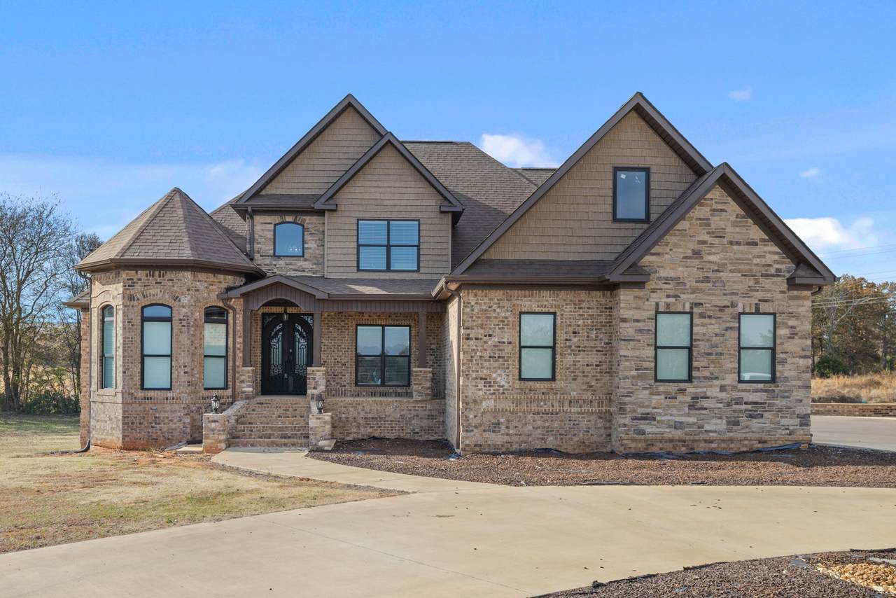 174 Isom Dr - Photo 1