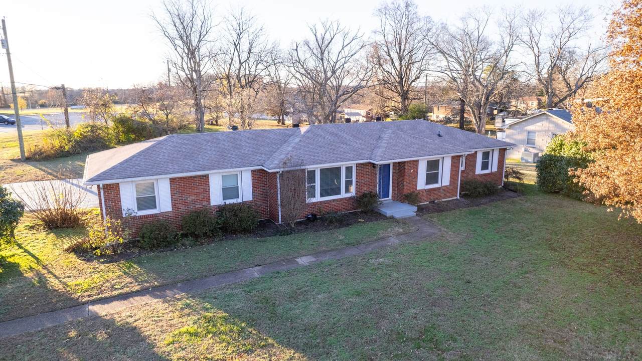 2989 Mcgavock Pike - Photo 1