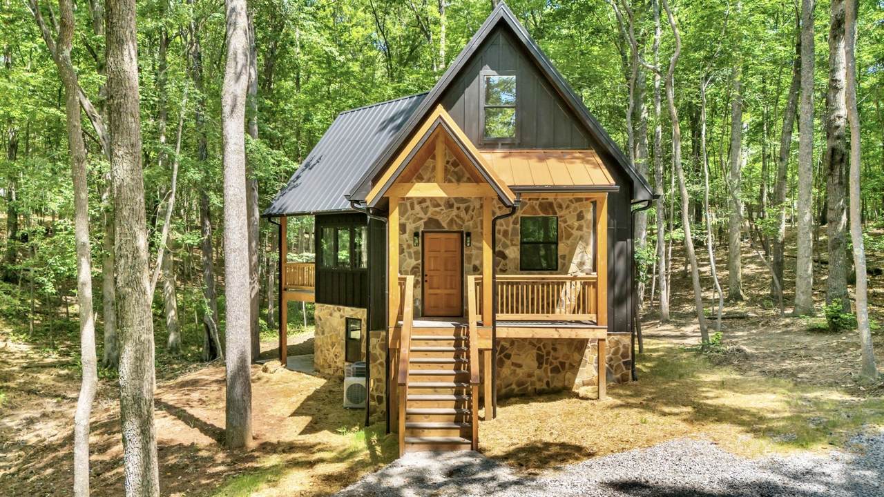 2451 Clifftops Ave - Photo 1