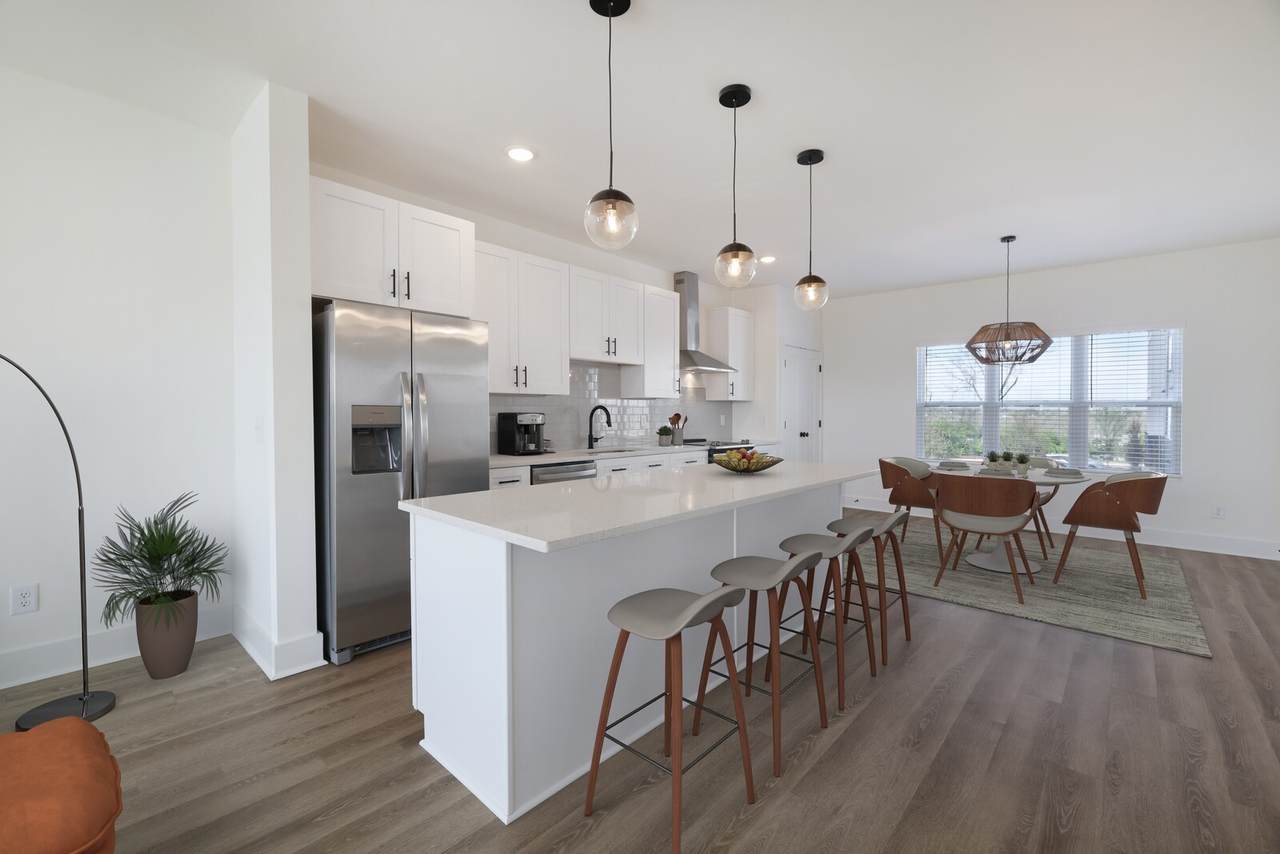 1526 Lebanon Pike - Photo 1