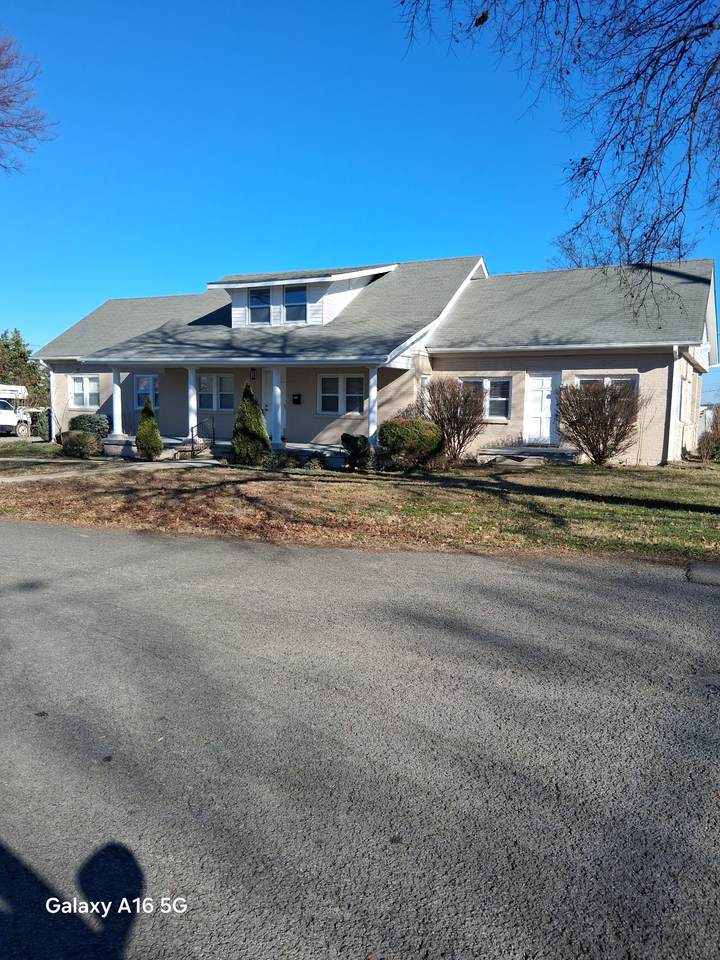 115 Dunn St - Photo 1