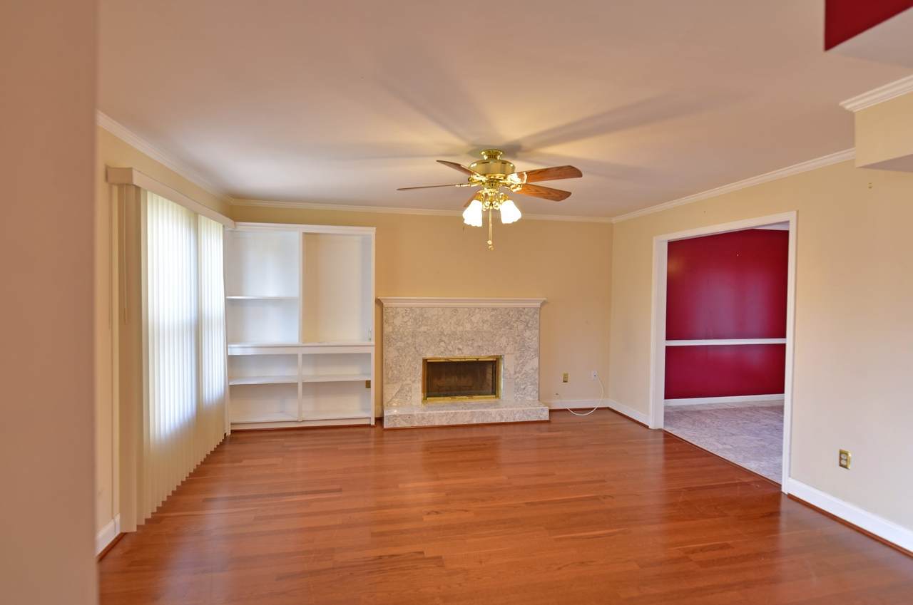 257 Westfield Dr - Photo 1